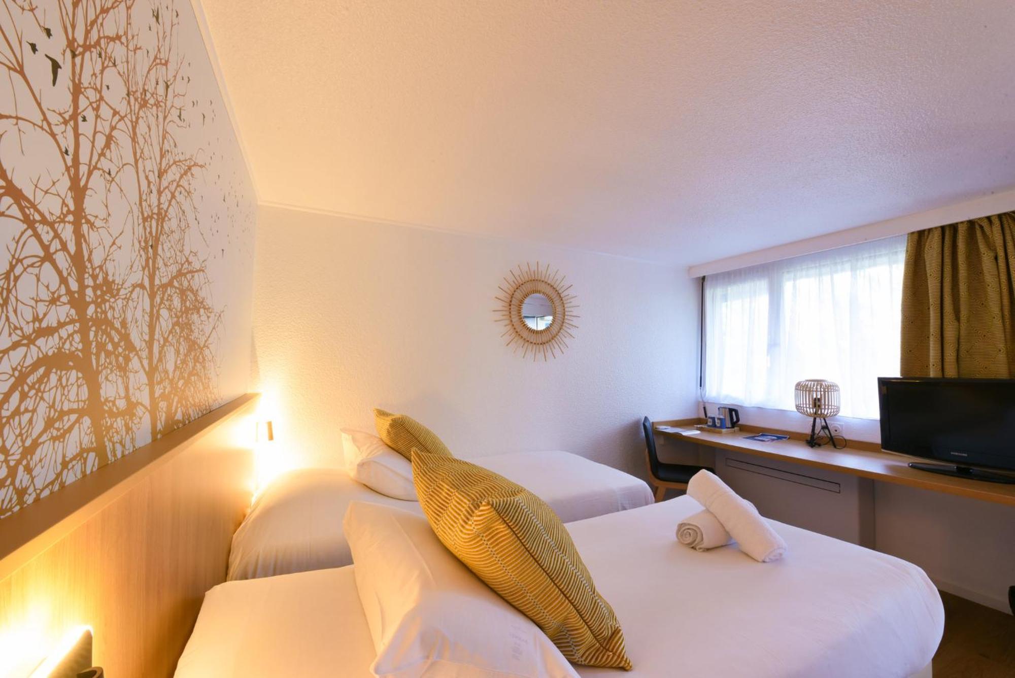 Kyriad Villeneuve Saint Georges - Hotel Renove Buitenkant foto