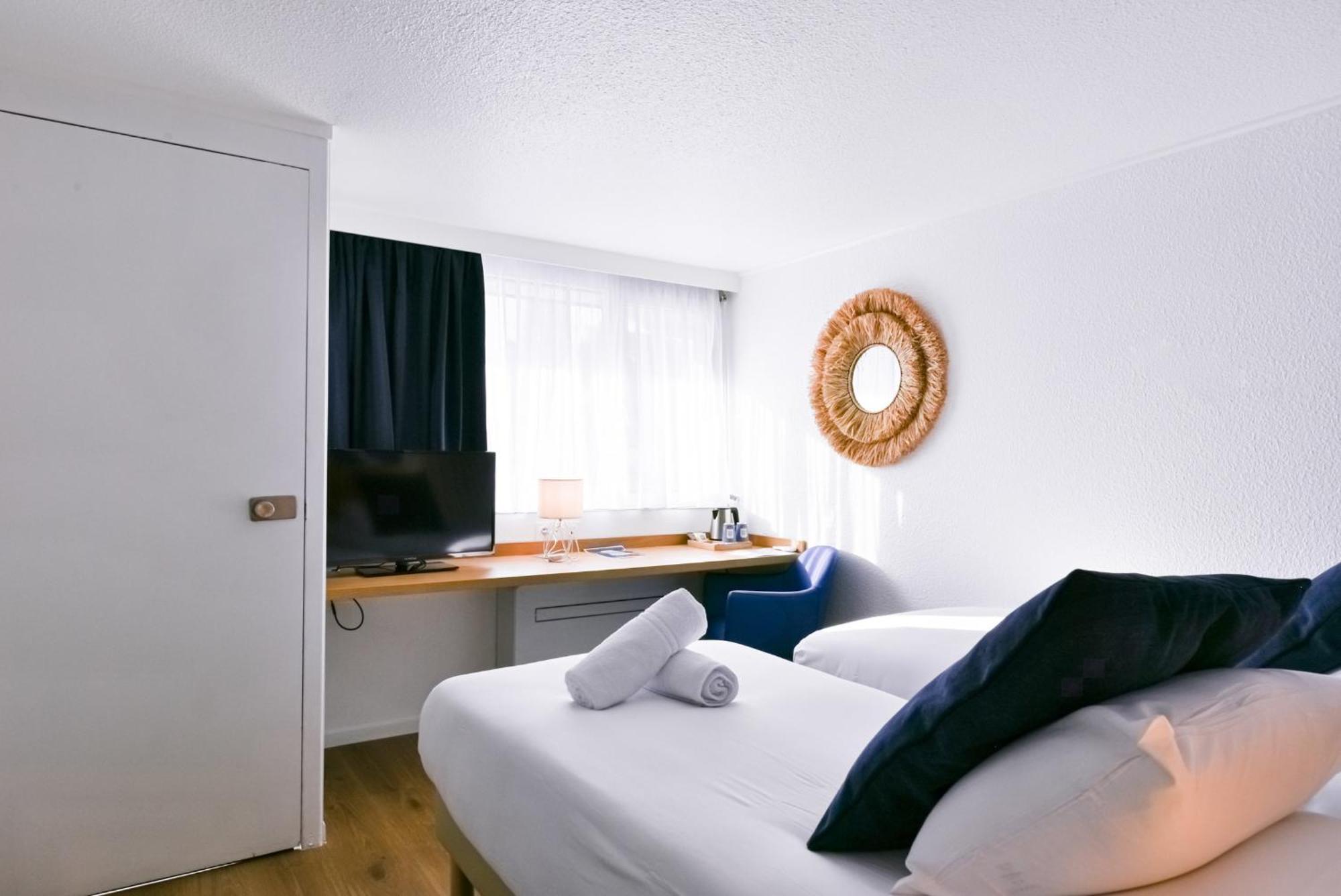 Kyriad Villeneuve Saint Georges - Hotel Renove Buitenkant foto