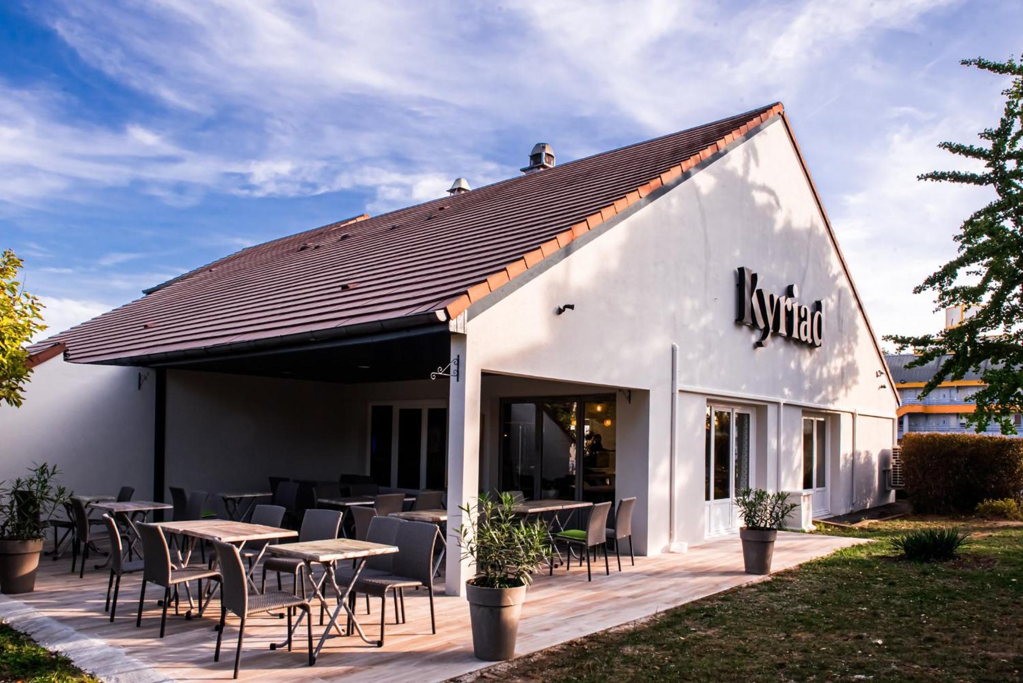 Kyriad Villeneuve Saint Georges - Hotel Renove Buitenkant foto